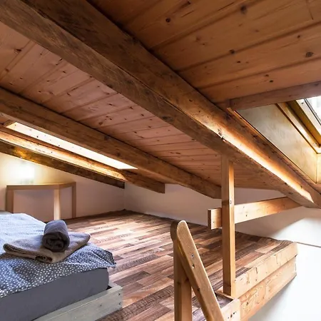 阿卡迪亚诺德施泰特旅馆 *