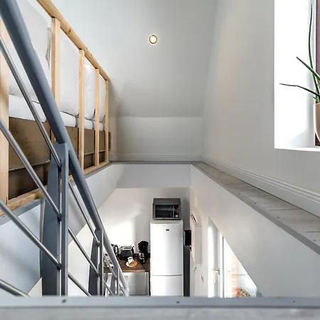 阿卡迪亚诺德施泰特旅馆 公寓 *